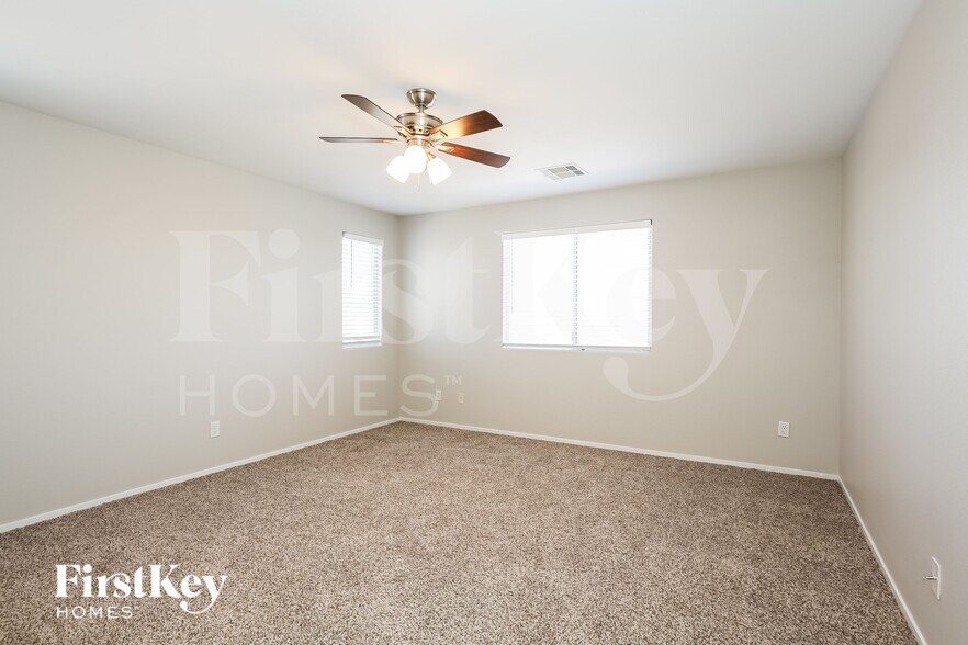 Building Photo - 5830 Brimstone Dr
