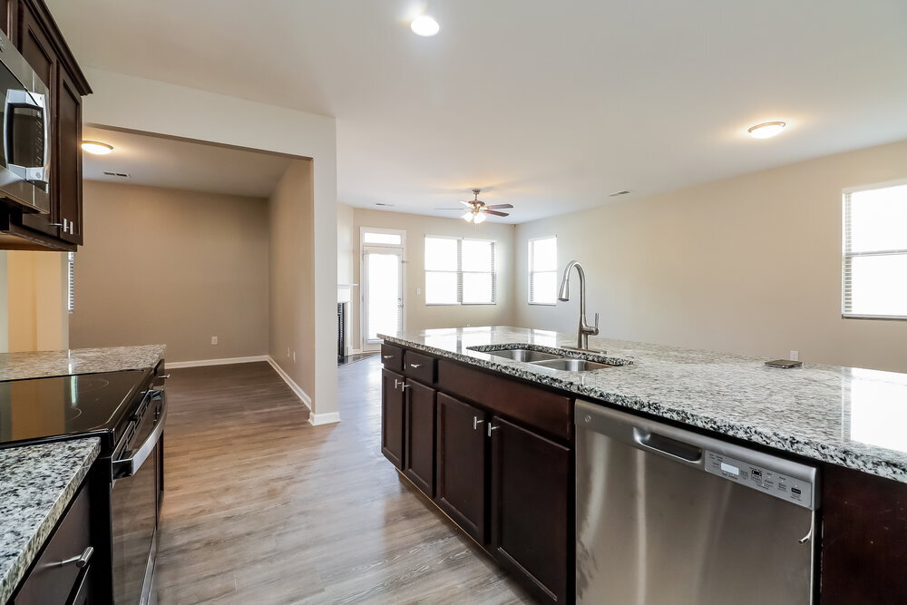 Building Photo - 1079 Lear Dr