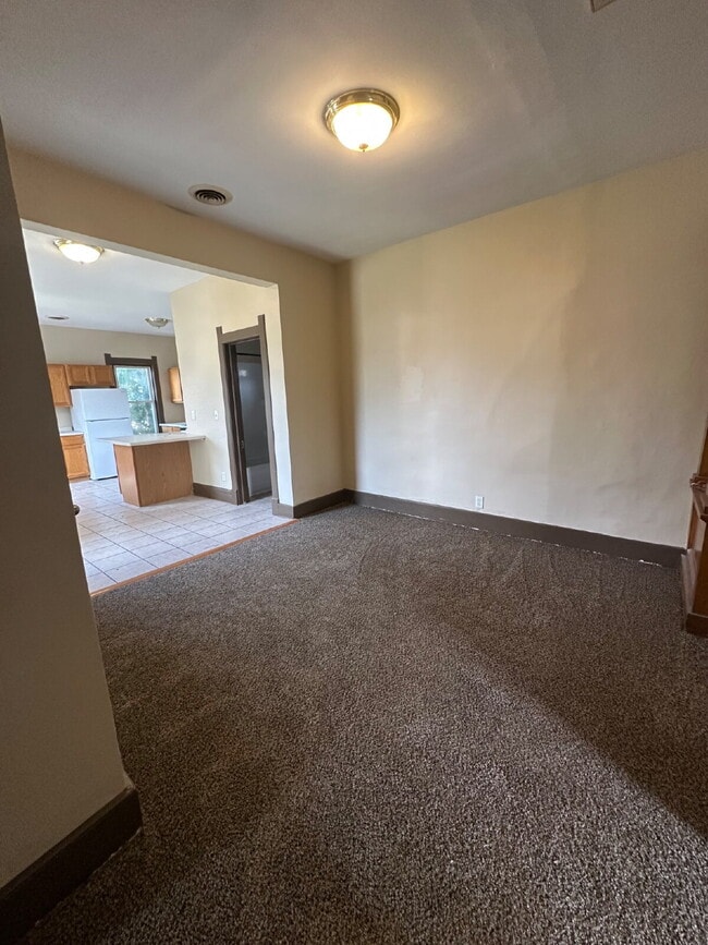 Building Photo - 802 McKinley St