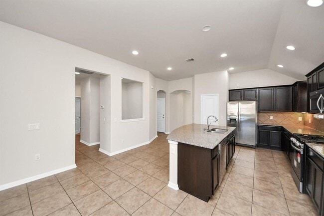 Building Photo - 24610 Emerald Pool Falls Dr