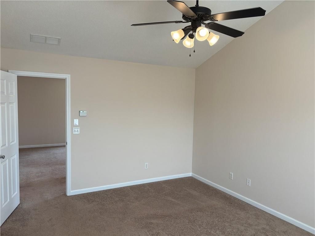 Building Photo - 13 Cottage Trce NW