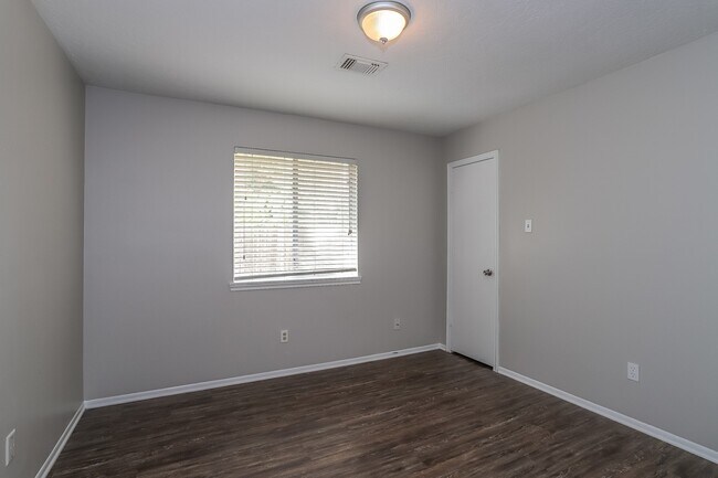 Building Photo - 13319 Ascot Glen Ln