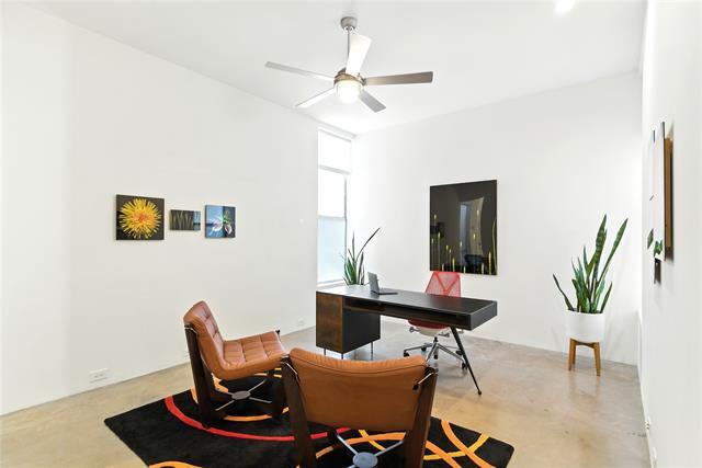 Building Photo - 2325 Rusk Pl