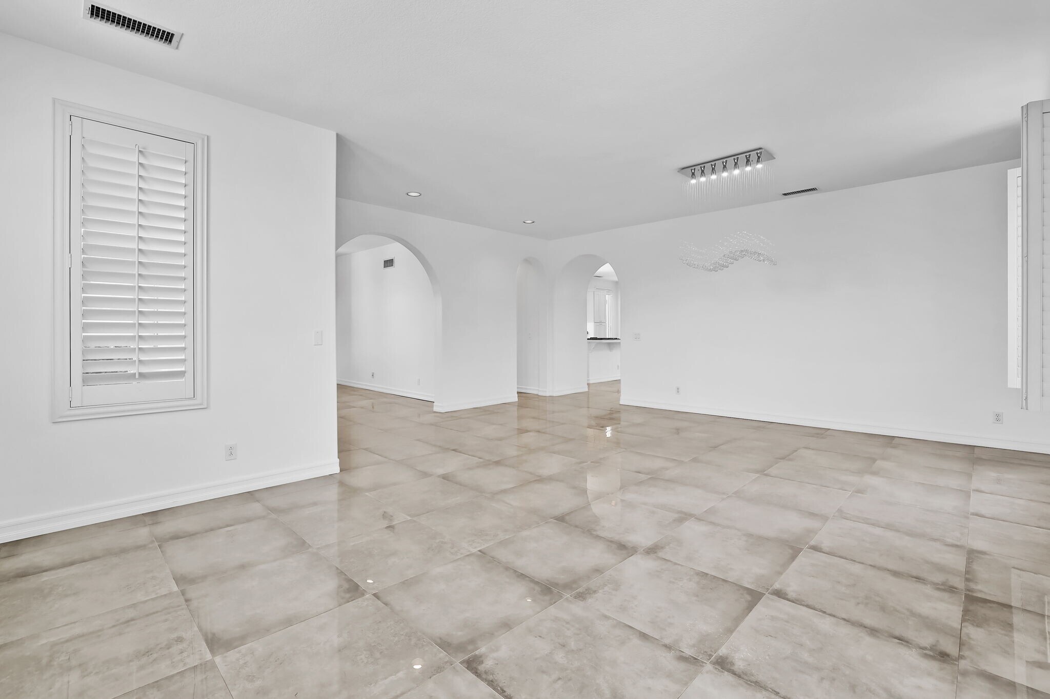 Formal dining room! - 5142 Pearce Dr