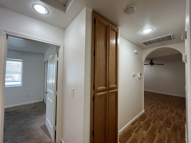 Building Photo - SAC T 1138