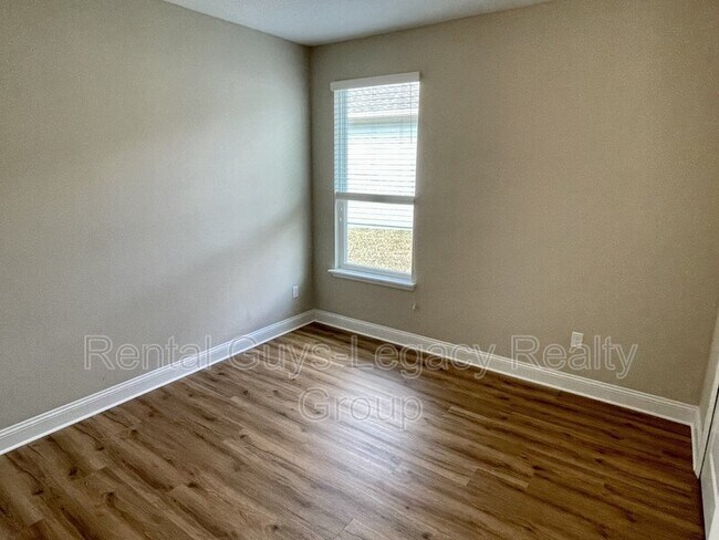Building Photo - 10828 John Randolph Dr
