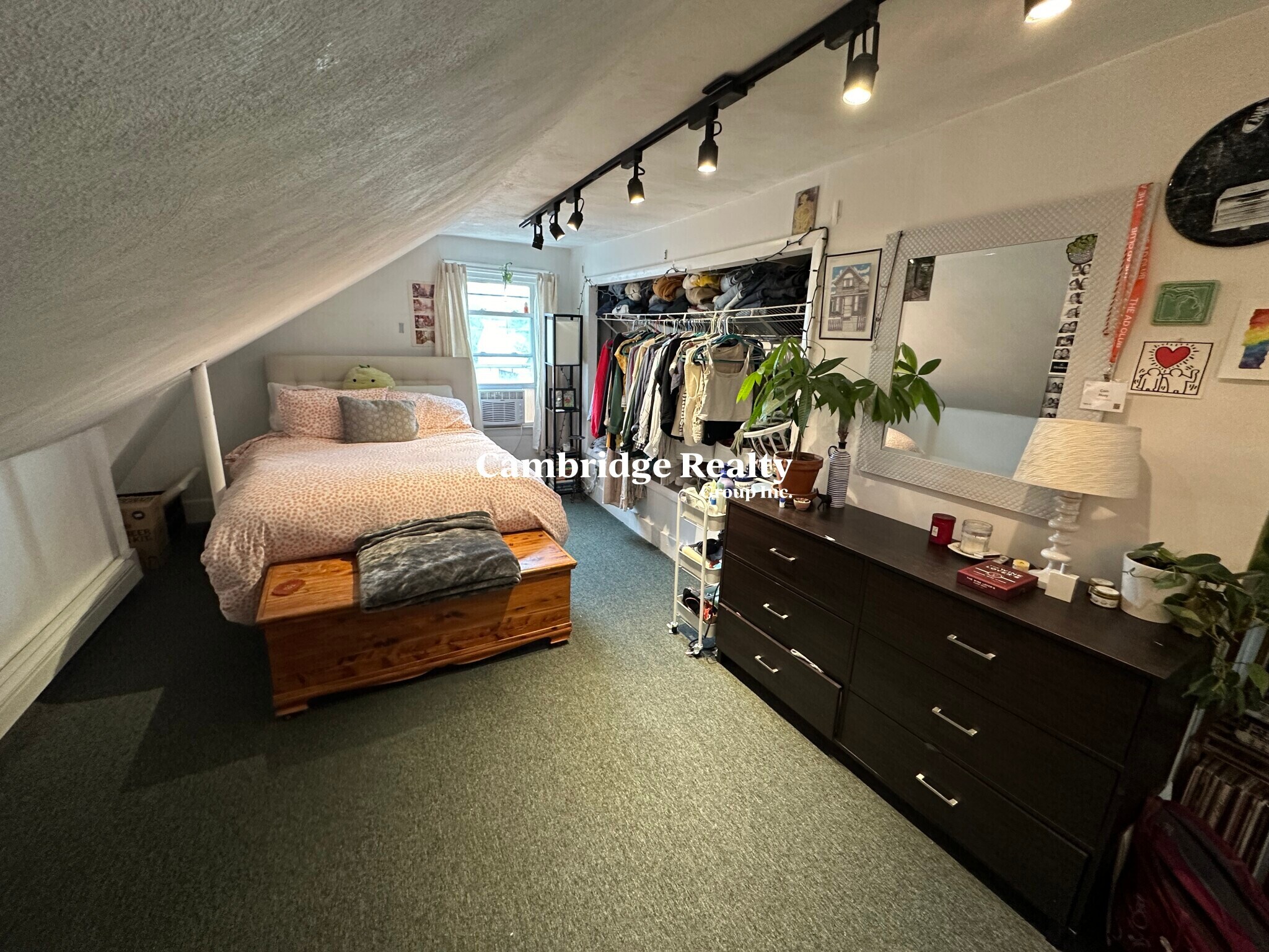 Building Photo - 16 Tremont St