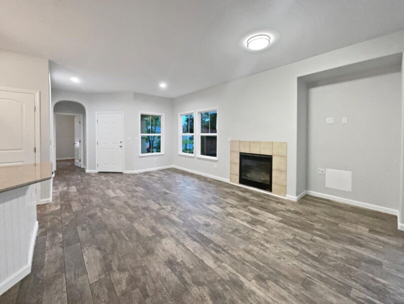 Building Photo - 7525 Muirfield Way