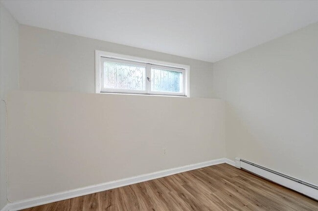 Building Photo - 205 Hudson St