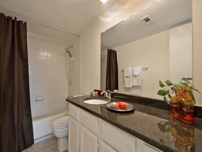 Building Photo - 3805 Tattershall Ln