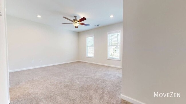 Building Photo - 16 Engelmann Ct