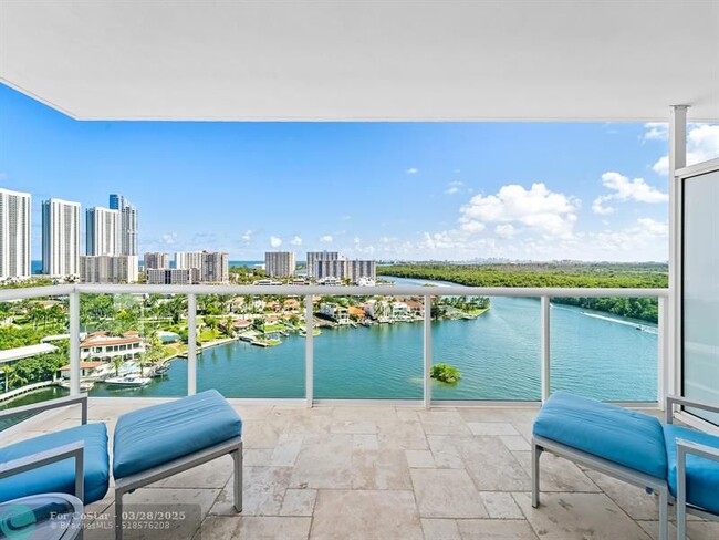 Primary Photo - 400 Sunny Isles Blvd