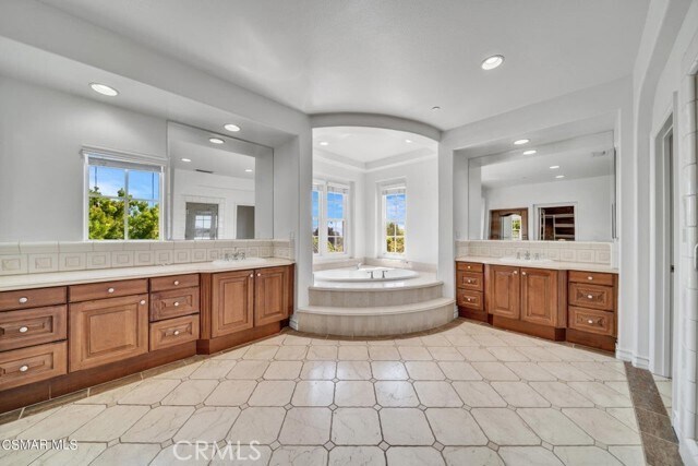 Building Photo - 765 Coral Ridge Ct