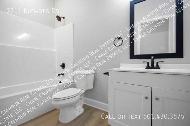 Building Photo - 2311 Nichols Rd