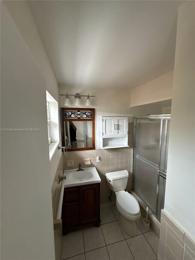 Building Photo - 4071 SW 51st St