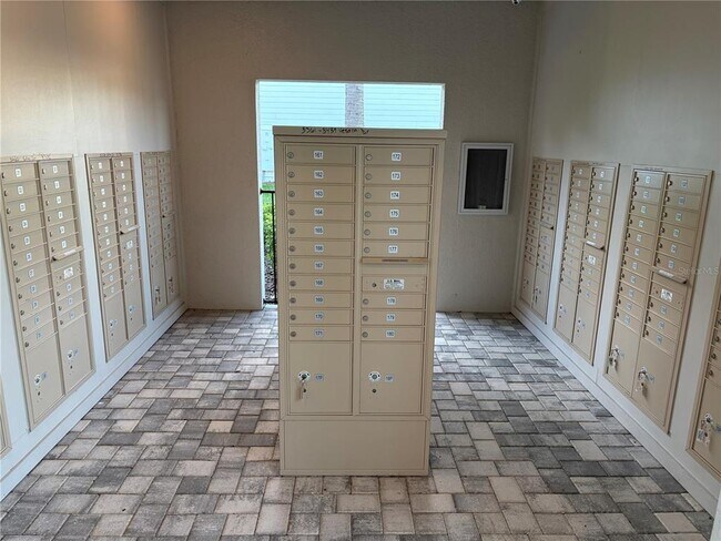 Building Photo - 3609 Spire Dr