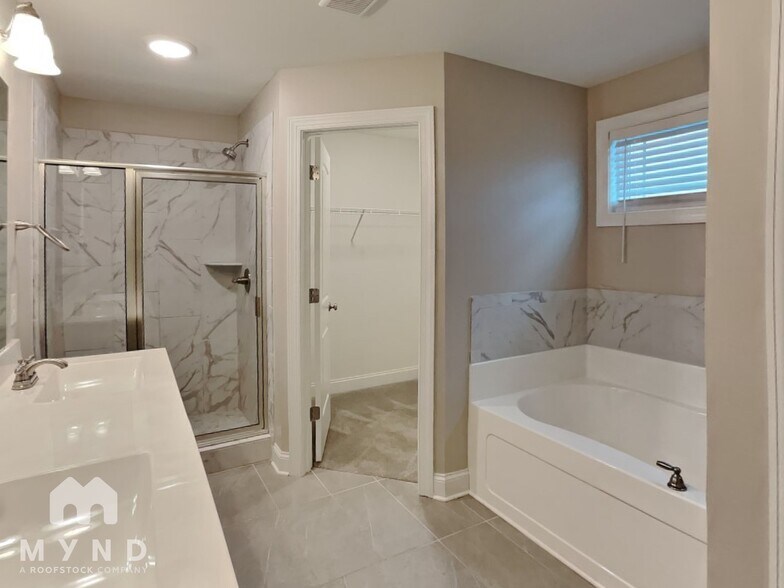 Building Photo - 1029 Airedale Trail