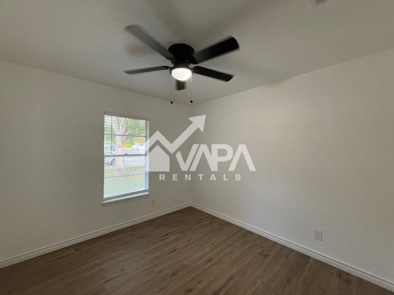 Building Photo - 4911 Casa Grande St