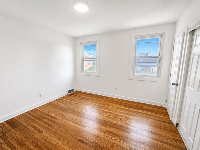 Building Photo - 1816 Megargee St