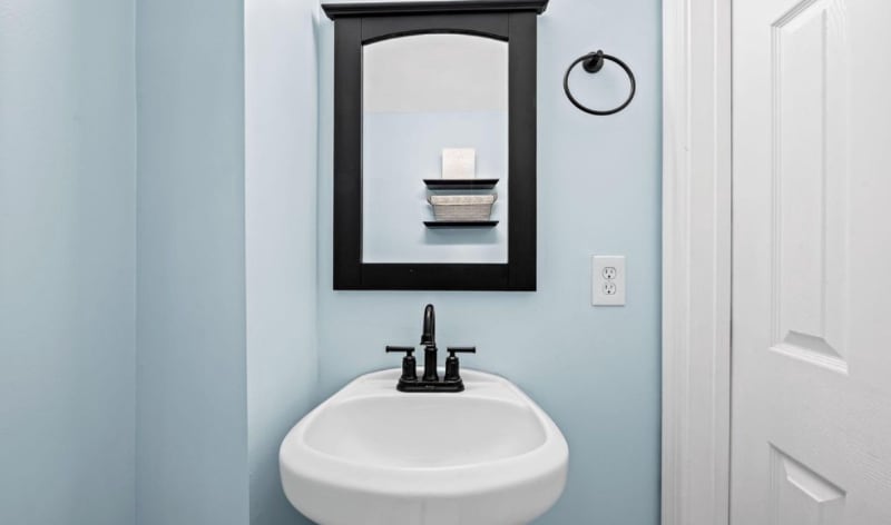 Building Photo - 3303 Foster Ave