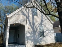 Building Photo - 2558 Ring Pl