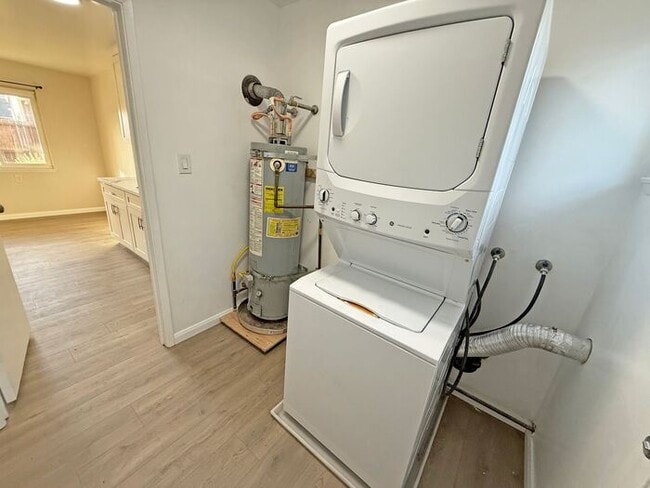 Building Photo - 1024 Luther Ave