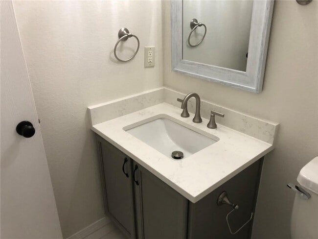 Building Photo - 165 Michaelis Rd