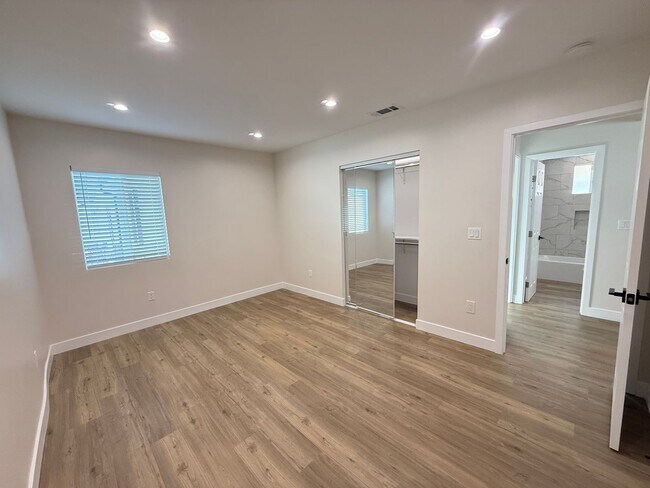 Building Photo - Brand new home 3/2 in prime Sylmar area