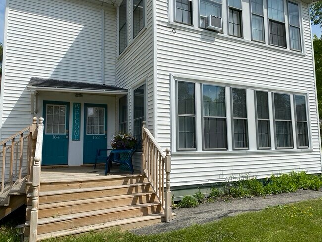 Primary Photo - 162 Broadway