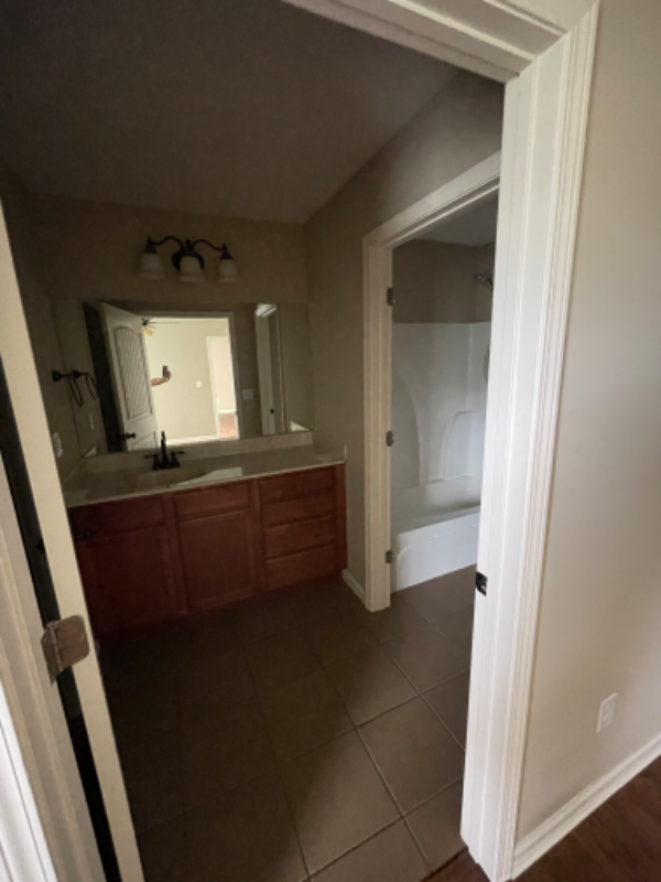 Building Photo - 228 Vanover Ln