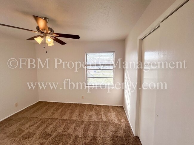 Building Photo - 1224 W Burnett St