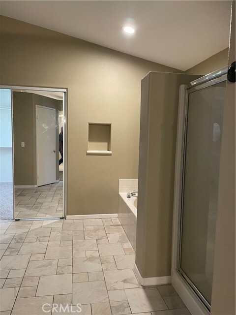 Building Photo - 26805 Montseratt Ct