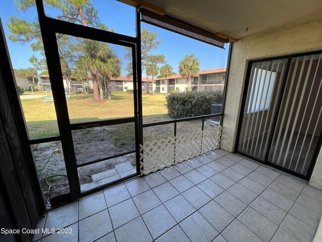 Building Photo - 1515 Huntington Ln