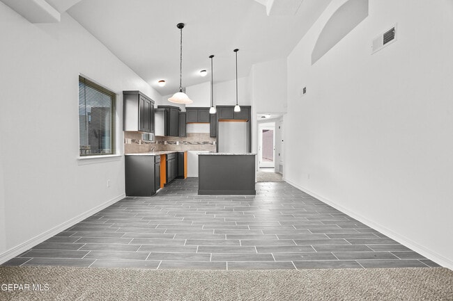 Building Photo - 14329 Bill Lazor Pkwy