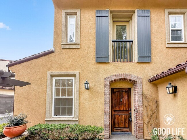 Building Photo - Highly Desired Irvine Living | 3-Bed, Office, Gated Community