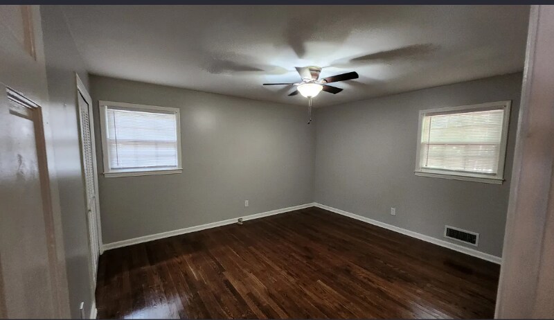 Building Photo - 260 Gentry Dr