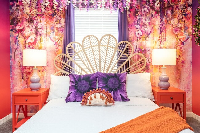 Building Photo - 8938 Cuban Palm Rd