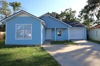 Building Photo - 13 Pinedale Cir