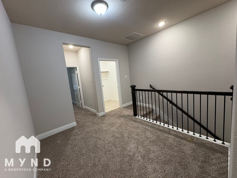 Building Photo - 4584 Titus Cir