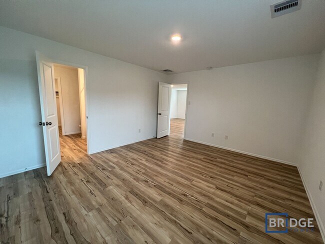 Building Photo - 3315 Aster Mdw Wy