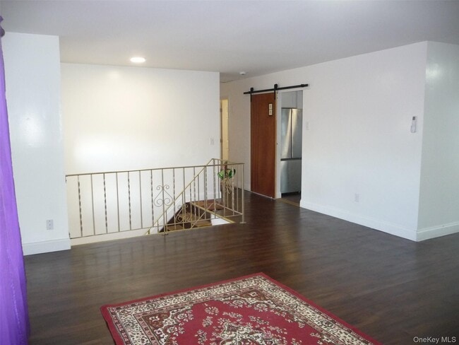 Building Photo - 7 Weather Vane Way