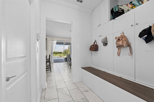 Building Photo - 14807 Winter Stay Dr