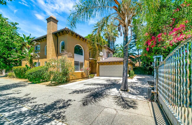 Building Photo - 19301 Lavi Ct