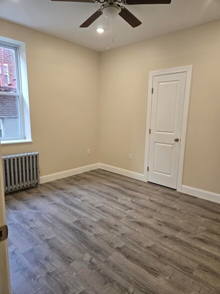 Building Photo - 289 Day Ave