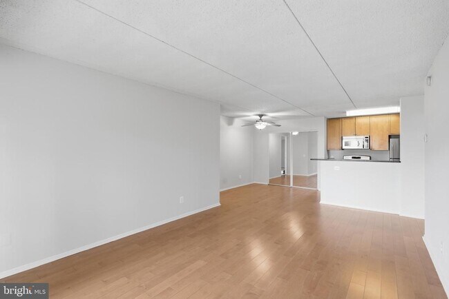 Building Photo - 60 S Van Dorn St