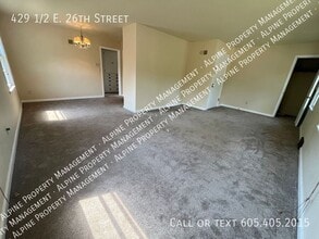 Building Photo - 429 1/2 E. 26th Street-
