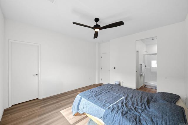 Building Photo - 5485 Seacliff Pl