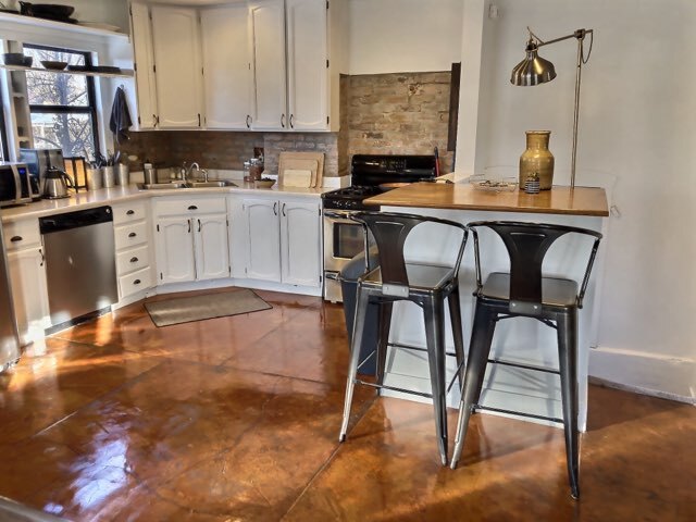 Building Photo - 2141 S 500 E