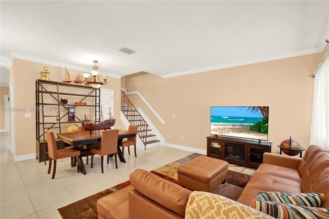 Building Photo - 2239 SE 23rd Ave