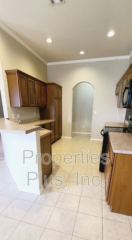 Building Photo - 8421 Dunnwood Rd